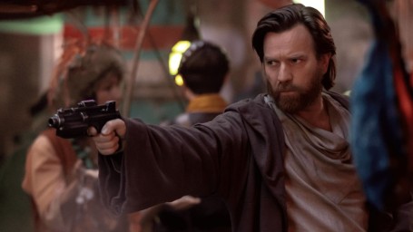 Юэн Макгрегор просит Disney дать ему работу