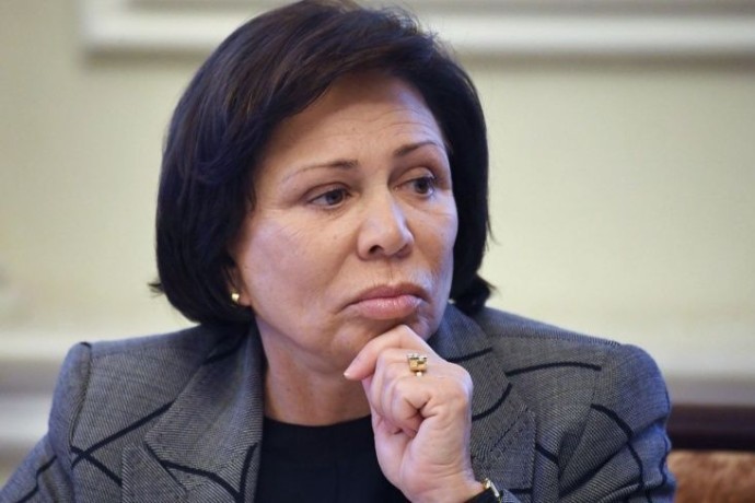 Роднина отреагировала на сожжение флага России на чемпионате мира по фехтованию
