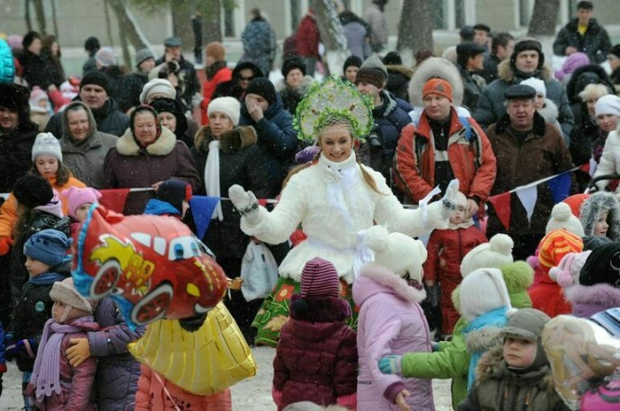 Депутат рассказал, как правильно заключить договор с Дедом Морозом и Снегурочкой