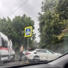 В центре Курска на пересечении Павлуновского и Большевиков столкнулись два автомобиля