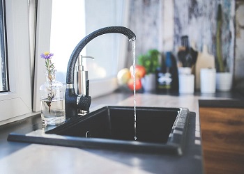 Работу по улучшению качества воды проводят в Приамурье