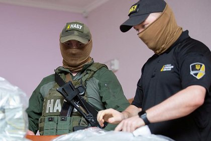 К главе офиса президента Украины Ермаку пришли с обысками. В Раде назвали минимум три причины для этого К главе офиса президента Украины Ермаку пришли с обысками. В Раде назвали минимум три причины для этого