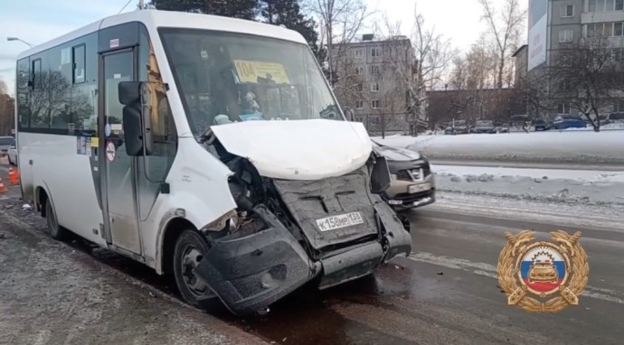 В ДТП с маршрутками в Иркутской области пострадали минимум 6 человек