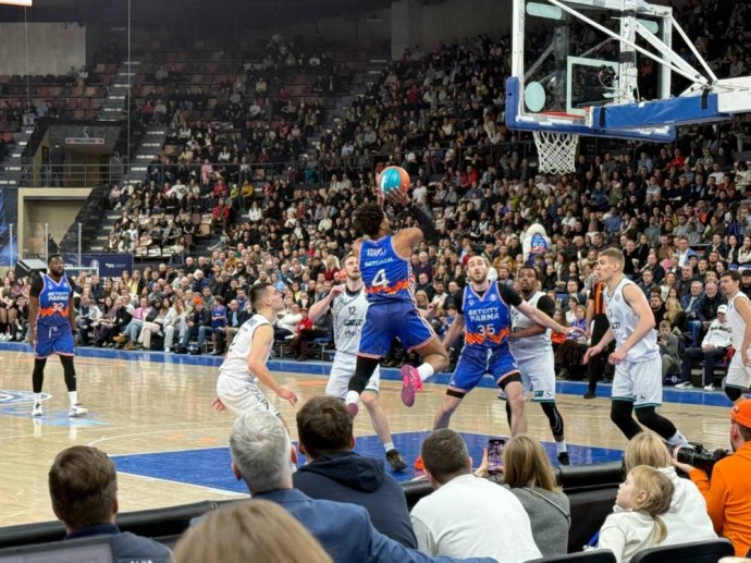 Пермский баскетбольный клуб «Бетсити Парма» победил команду из Нижнего Новгорода Пермский баскетбольный клуб «Бетсити Парма» победил команду из Нижнего Новгорода