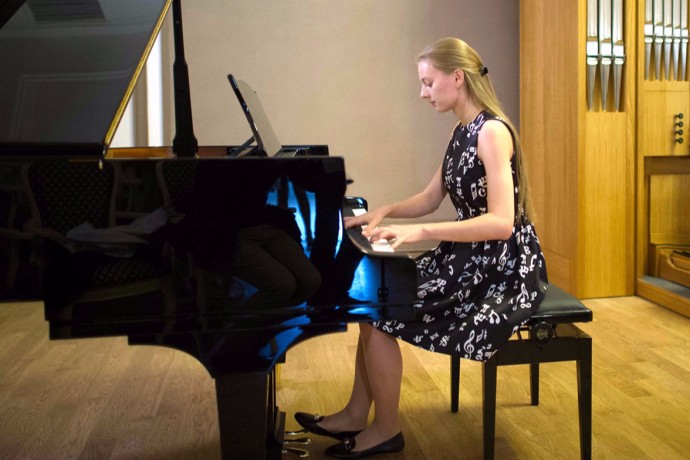 На проживание одарённых детей в интернатах школ искусств выделят 100 млн рублей На проживание одарённых детей в интернатах школ искусств выделят 100 млн рублей