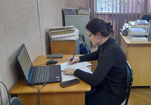 Амурчанка восстанавливает родословные жителей ЕАО по архивным документам Амурчанка восстанавливает родословные жителей ЕАО по архивным документам