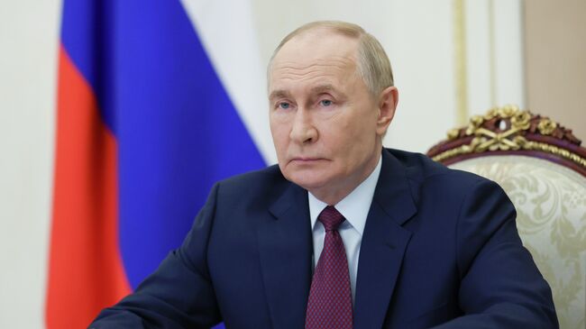 Путин призвал все уровни власти перейти к продуктивной работе