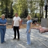 В Смоленском округе обновляют Аллею ветеранов в Печерске