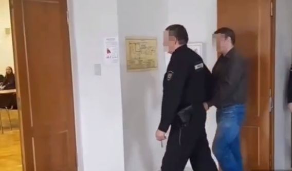 Сотрудников вуза Рыбинска задержали по обвинению в получении взяток
