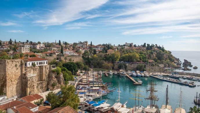 Темпы раннего бронирования в 3,5 раза выше из-за курса рубля Темпы раннего бронирования в 3,5 раза выше из-за курса рубля