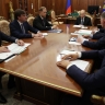 Сергей Кравцов на совещании с членами Правительства РФ доложил Владимиру Путину о готовности школ к началу учебного года
