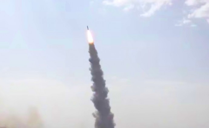 Компактные и смертоносные ракеты Khaybar Shekan несут кассетные боевые части