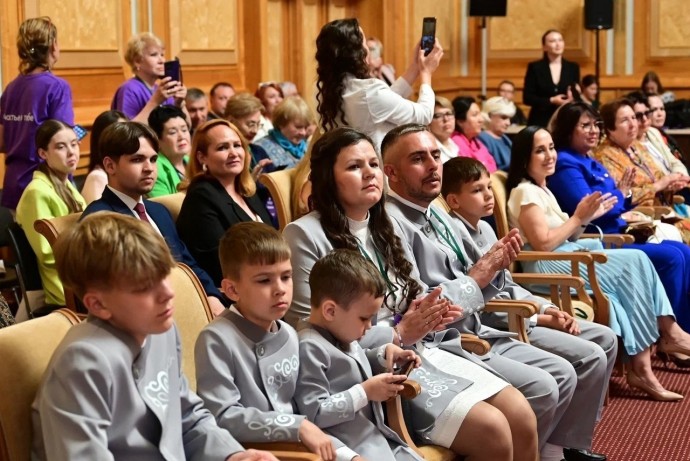 Какие меры поддержки получают в Башкирии многодетные семьи