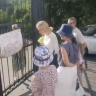 «Не могут пройти ни дети, ни люди»: недовольные закрытым стадионом родители пишут петицию президенту