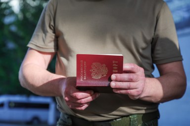 Уклонистов будут лишать приобретённого гражданства РФ