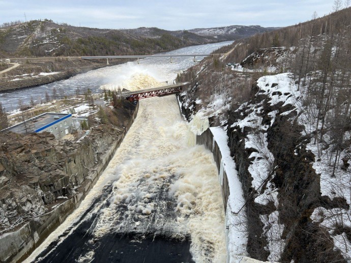 Вилюйское водохранилище в Якутии готовят к половодью 2025 года