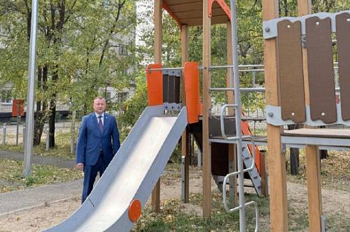Депутаты проверяют состояние благовещенских дворов после благоустройства