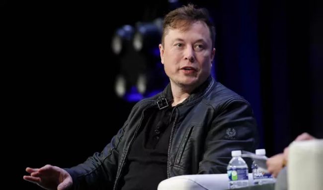 Маск намерен переключиться с политики на работу своих компаний