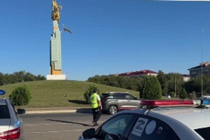В Элисте подвели итоги рейдового мероприятия «Чистые стекла»