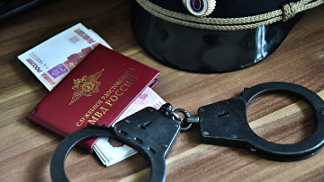 Суд Екатеринбурга назначил сотруднику управления МВД 7 лет колонии за коррупцию