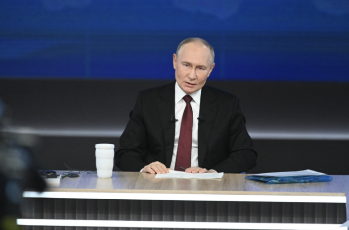 Путин: российские спортсмены возвращаются на мировые арены и показывают достойные результаты