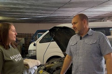 Амурский колледж строительства и ЖКХ передал два автомобиля для бойцов СВО