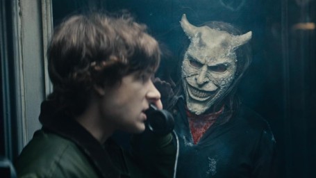 «У меня был плохой сон» — новый трейлер «Черного телефона 2»