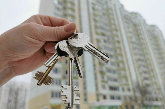 Депутат: Запрет на сделки с жильем без личного участия спасет от мошенников