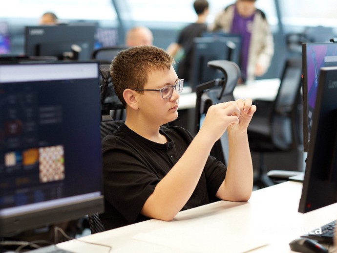 В Белгороде прошёл турнир по электронным шахматам