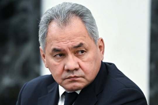 Шойгу: в НАТО и ЕС запущены программы по подготовке к конфликту с РФ