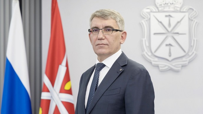 Дмитрий Миляев поздравил тульских спасателей