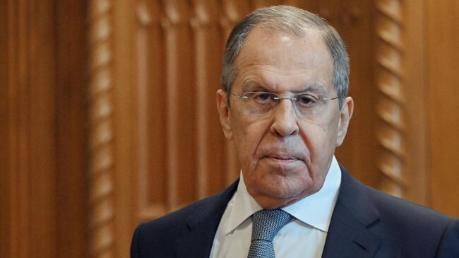 Лавров посетит Армению, встретится с Пашиняном