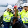 Волонтеры FESCO очистили акваторию Золотого Рога у ВМТП