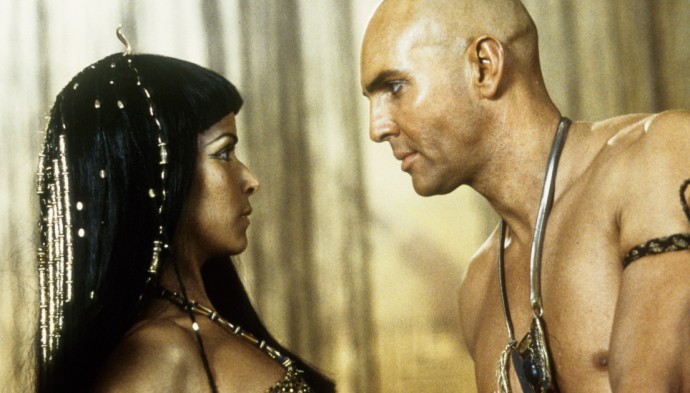 Universal выпустит новую «Мум» вернется с Бренданом Фрейзером и Рэйчел Вайс Universal выпустит новую «Мум» вернется с Бренданом Фрейзером и Рэйчел Вайс