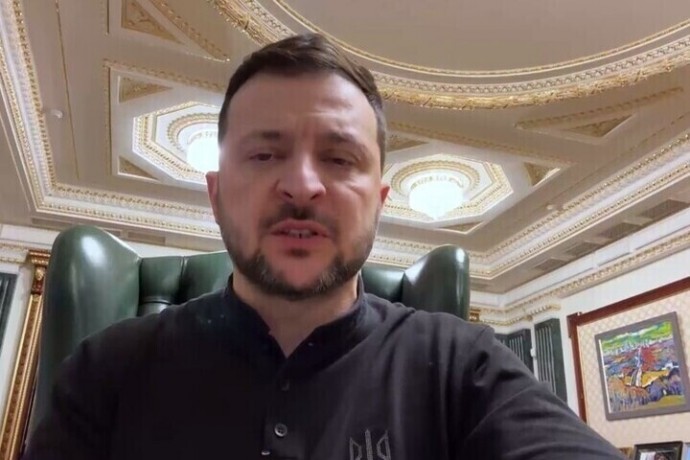 Зеленский потребовал ввести на Украину войска НАТО