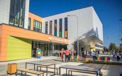 СК: ребёнок погиб при нападении на школу в Подмосковье