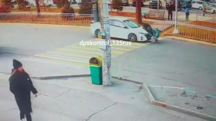 Штраф 1500 рублей выписали жителю Владивостока за сбитых на «зебре» пенсионерку и ребенка Штраф 1500 рублей выписали жителю Владивостока за сбитых на «зебре» пенсионерку и ребенка