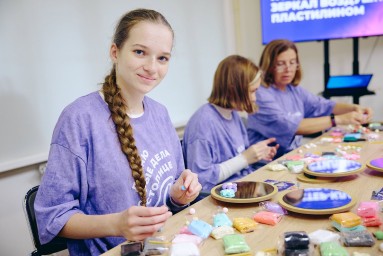 Октябрь добрых дел: как присоединиться к команде социальных волонтеров