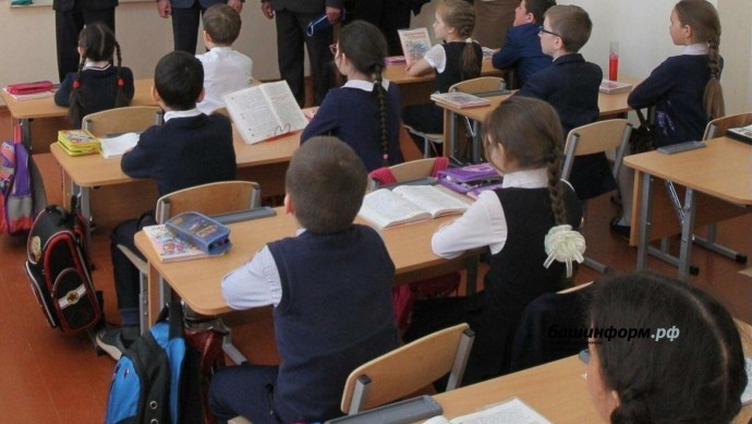 В школах распространят инструкцию по действиям педагогов в случае конфликта В школах распространят инструкцию по действиям педагогов в случае конфликта