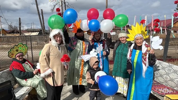 Более 100 тысяч якутян приняло участие в Первомайской акции профсоюзов 2026 года Более 100 тысяч якутян приняло участие в Первомайской акции профсоюзов 2026 года