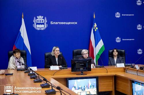 В Благовещенске школьникам рассказали о целевом обучении и приеме в медицинские вузы и колледжи