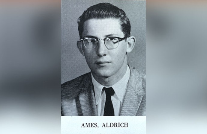 В тюрьме в США умер шпион Олдрич Эймс
