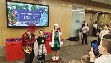 Москалькова привезла детей из приграничья на новогодний праздник в Москве