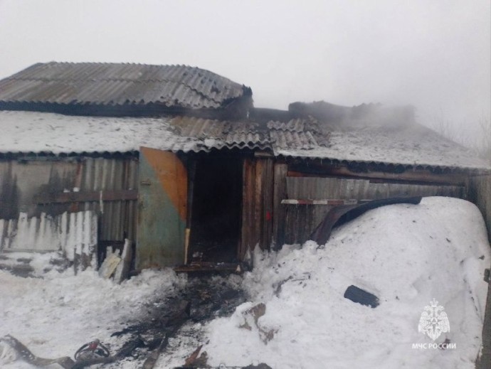 В деревенском доме в Башкирии обнаружили тело мужчины