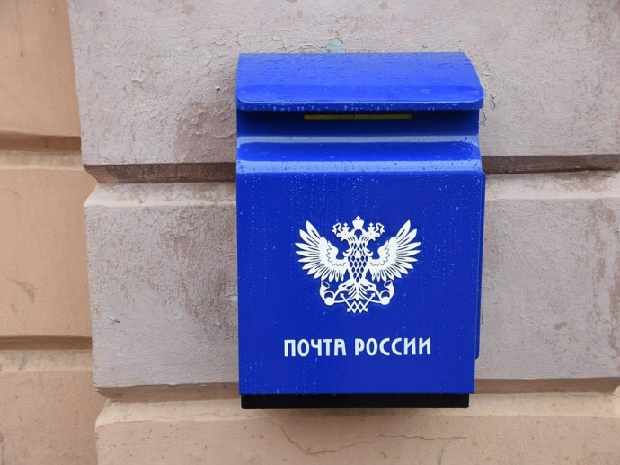 Центр не вмещает потоки: закрытые отделения Улан-Удэ загоняют 70 тысяч в главпочтамт с очередями