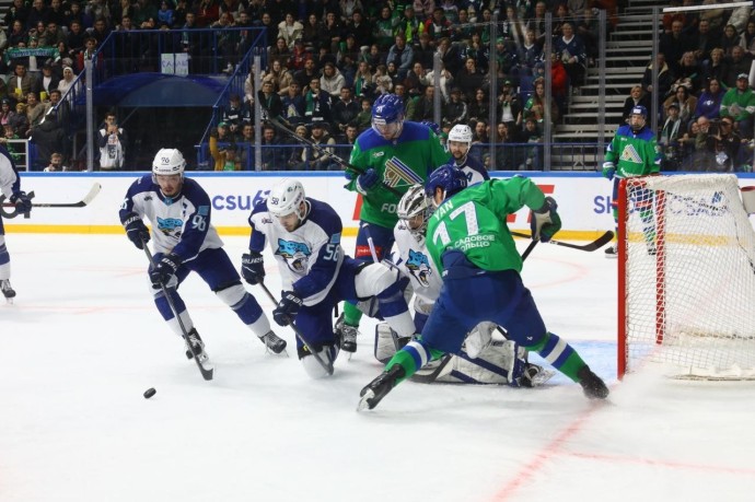 «Салават Юлаев» одержал волевую победу над «Барысом»