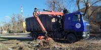Болото отменяется: в Астрахани взялись за уборку Стрелки от водорослей