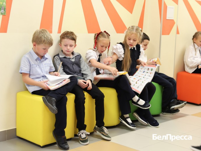 Белгородский губернатор обратился в день начала каникул к родителям и школьникам Белгородский губернатор обратился в день начала каникул к родителям и школьникам