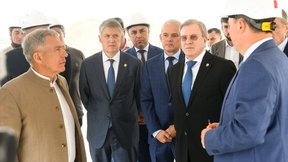 Виталий Савельев ознакомился с ходом строительства нового пассажирского терминала международного аэропорта Казань