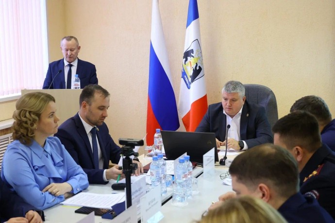 Александр Дронов поручил разработать дорожную карту по развитию Батецкого округа